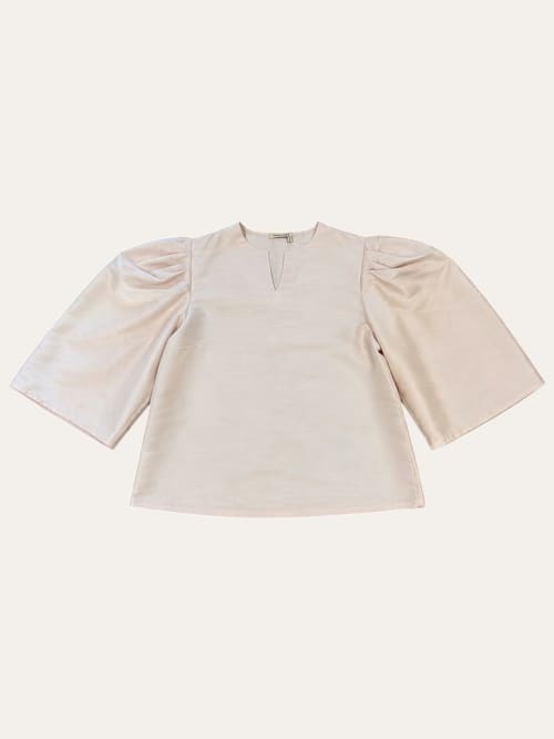 Photo de la pièce Top rose pâle  disponible à la location en ligne ou dans notre showroom à Paris
