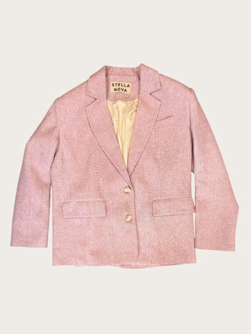 Photo de la pièce Veste costume rose pâle disponible à la location en ligne ou dans notre showroom à Paris