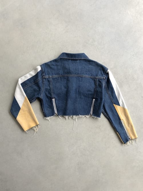 Photo de la pièce Veste Courte Levi's Colorblock disponible à la location en ligne ou dans notre showroom à Paris