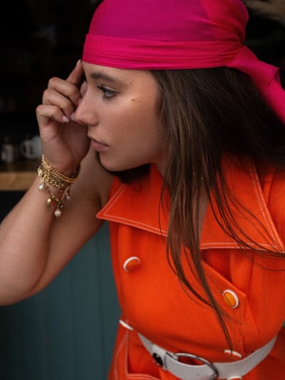 Photo du look 70's Orange Barmaid