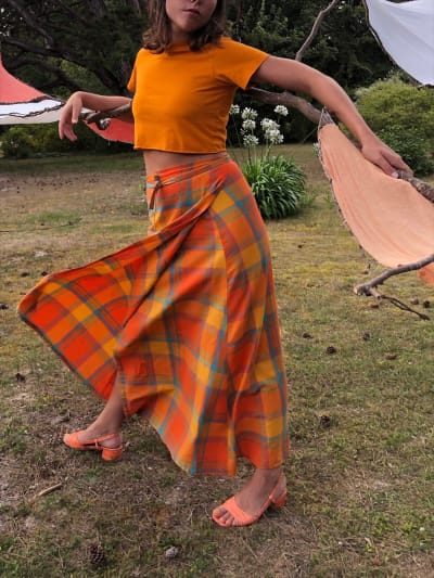 Photo du look Portefeuille et Madras Orange