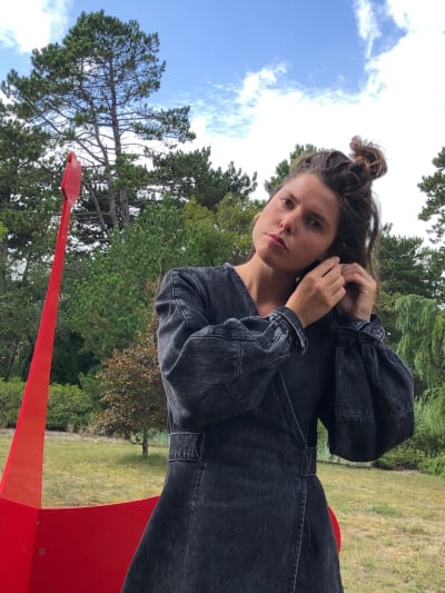 Photo du look Schoolgirl en Denim Noir