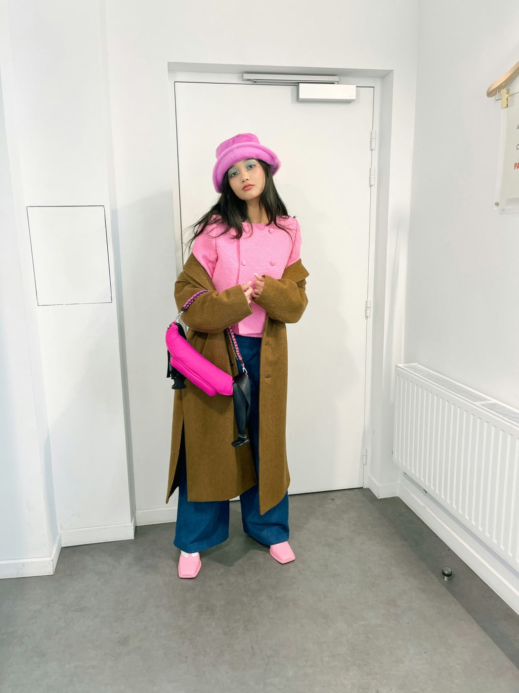 Photo du look Pink Lady & Camel Coat no 1