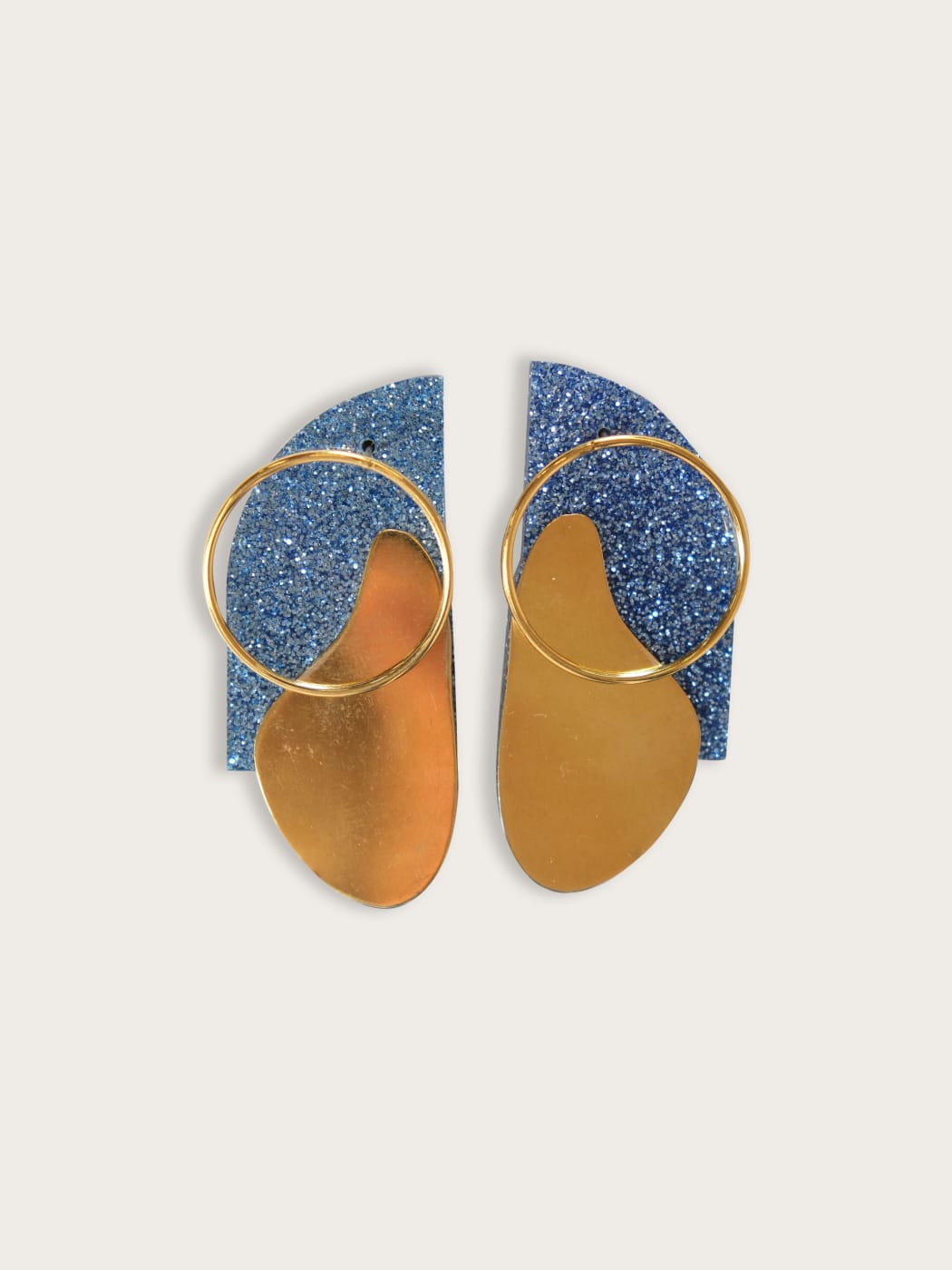 Photo principale du produit Boucle d'Oreille Helmut Modèle La Jouk's  de la marque Helmut