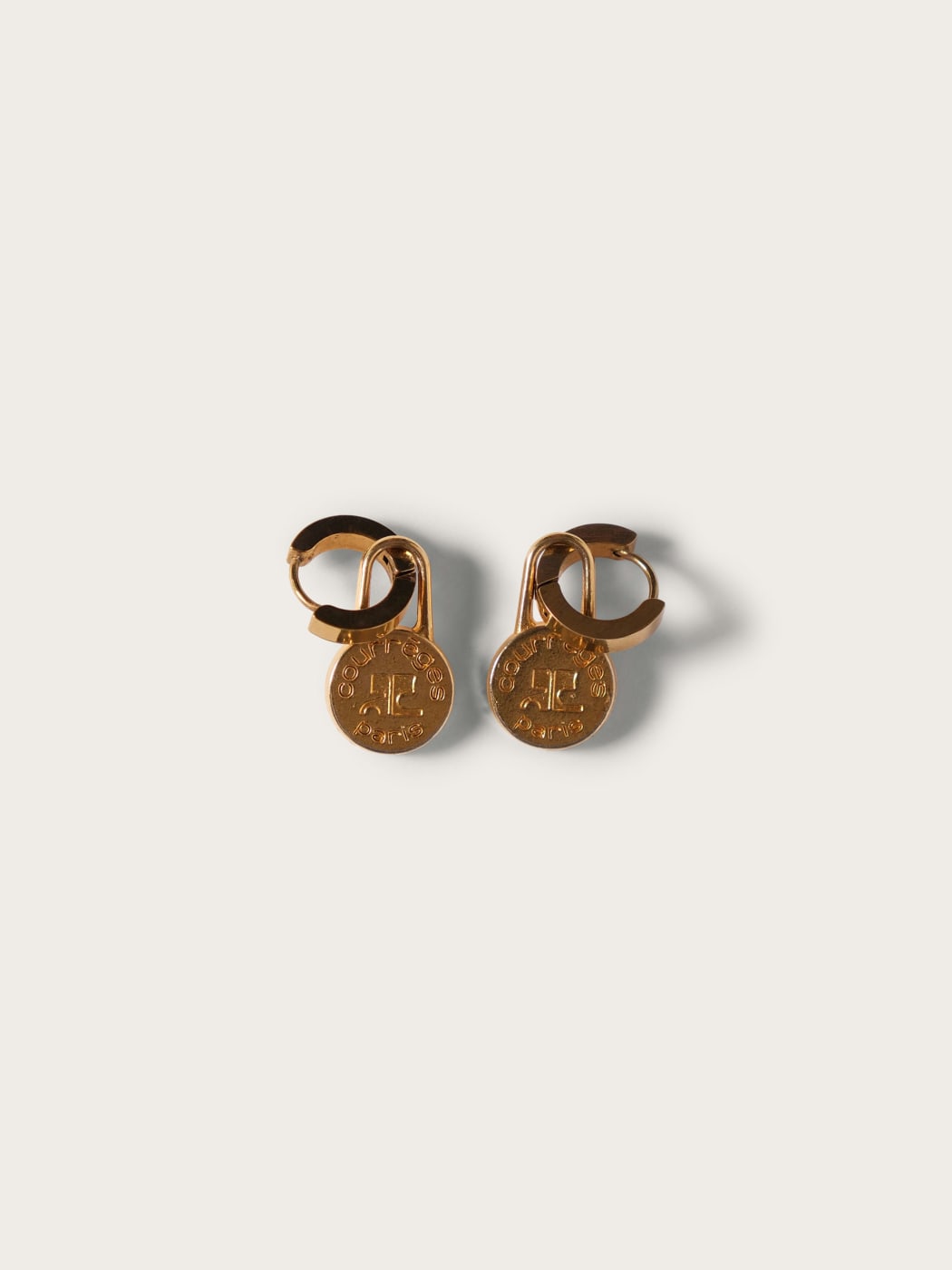 Photo principale du produit Boucles d'oreilles upcyclées Courrèges de la marque Inès Pineau