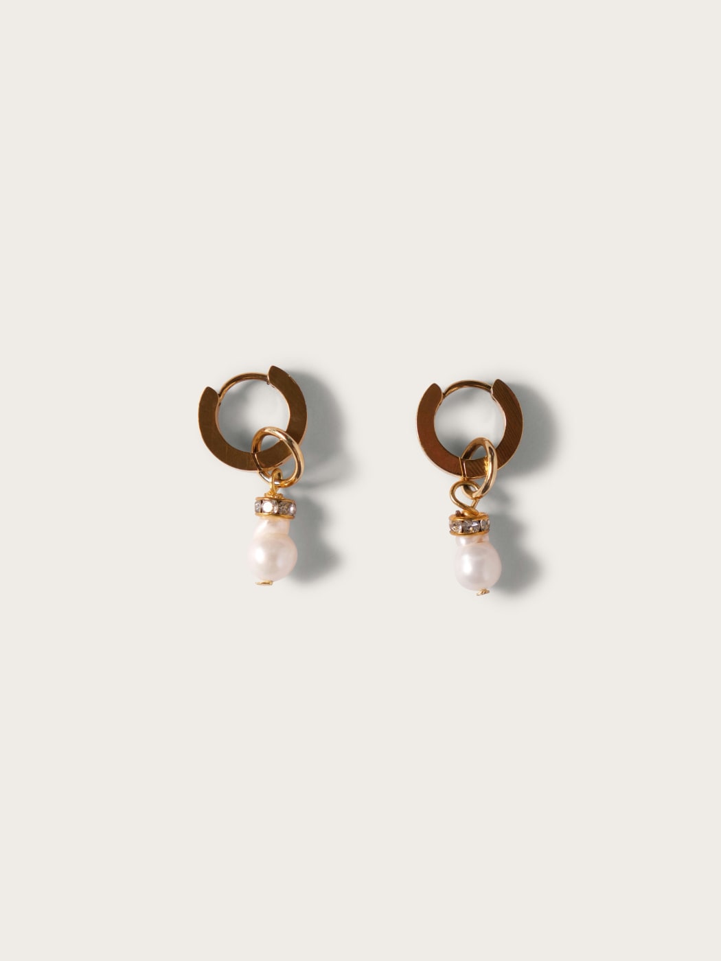 Photo principale du produit Boucles d'oreilles upcyclées perle Or de la marque Inès Pineau