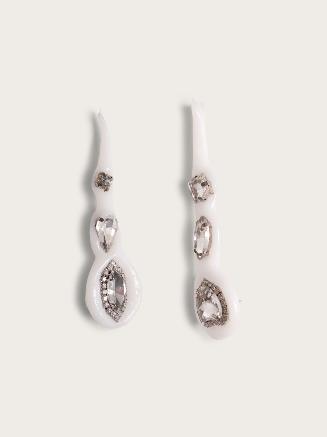 Photo principale du produit Boucles silicone blanches diamants argentés de la marque House of Rubber