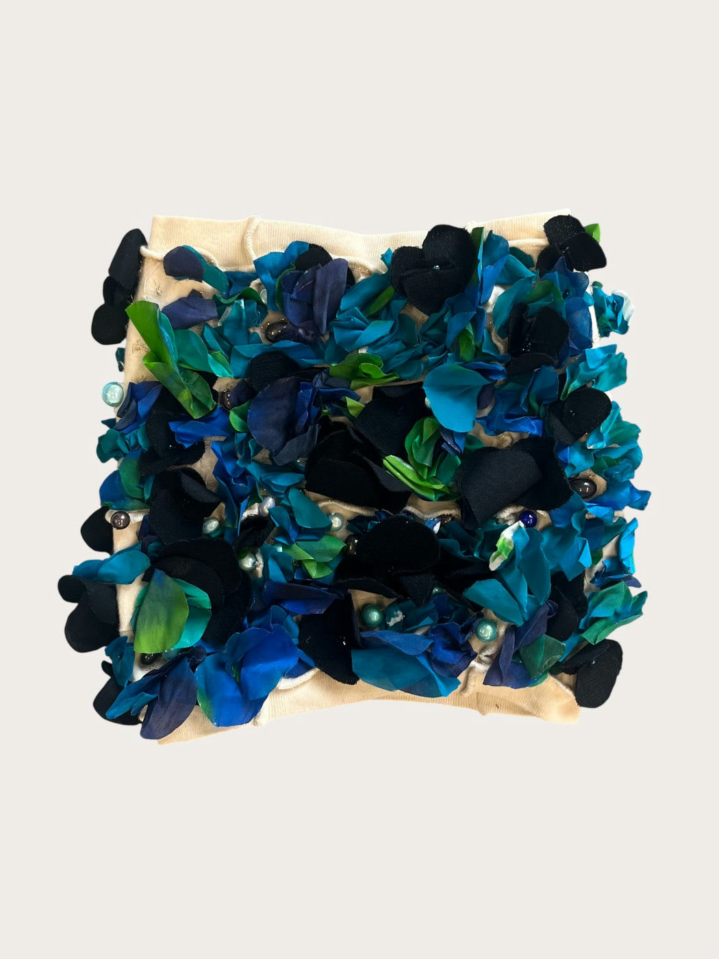 Photo principale du produit Jupe crème avec des fleurs  de la marque Mahaud