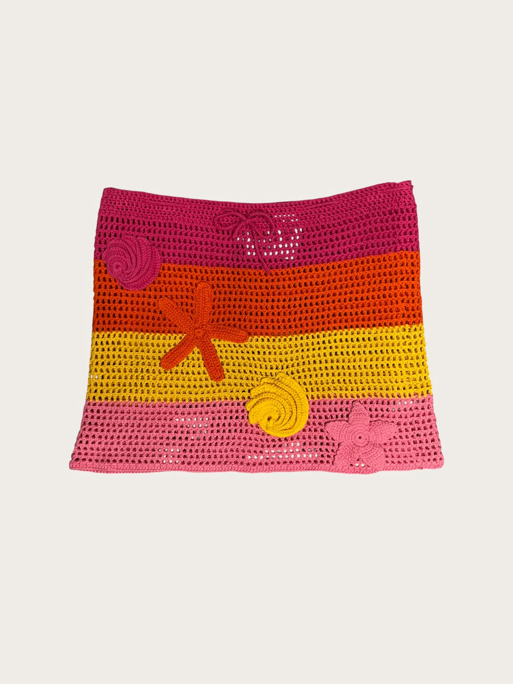 Photo principale du produit Mini jupe multicolore en crochet de la marque Annaiss Yucra