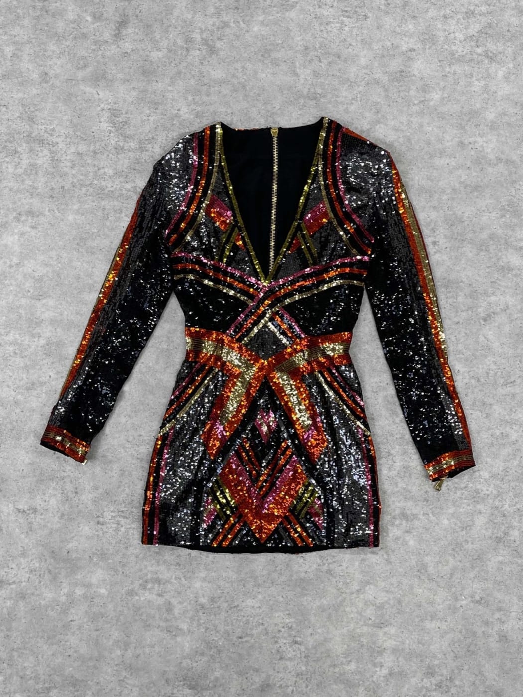 Photo principale du produit Robe courte Balmain à Sequins Multicolores  de la marque Balmain
