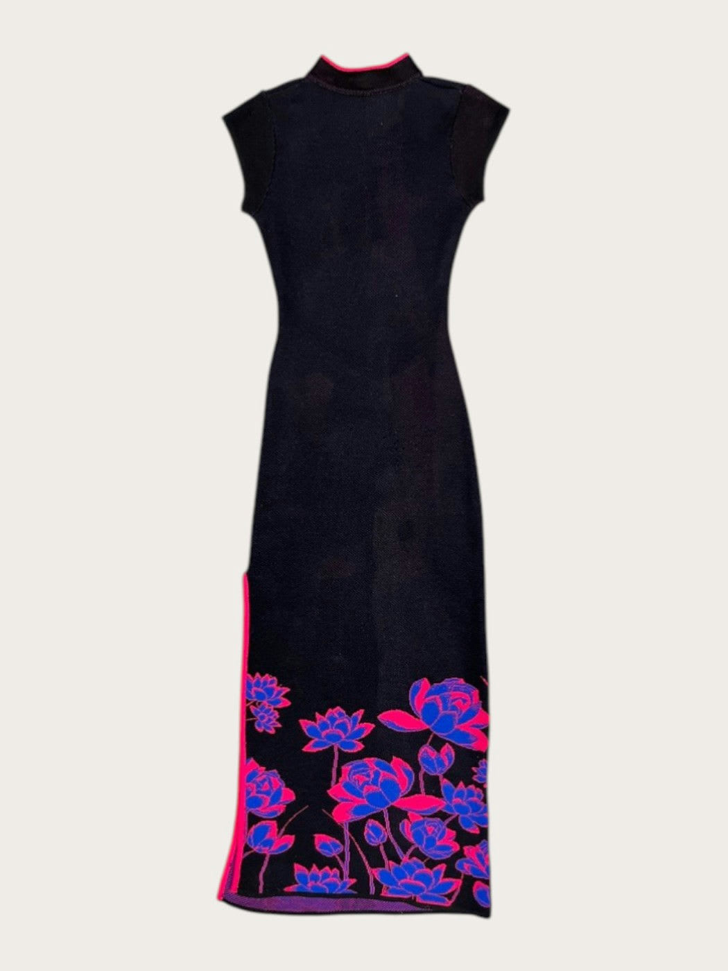 Photo secondaire du produit Robe maxi noire à motifs roses  de la marque Annaiss Yucra