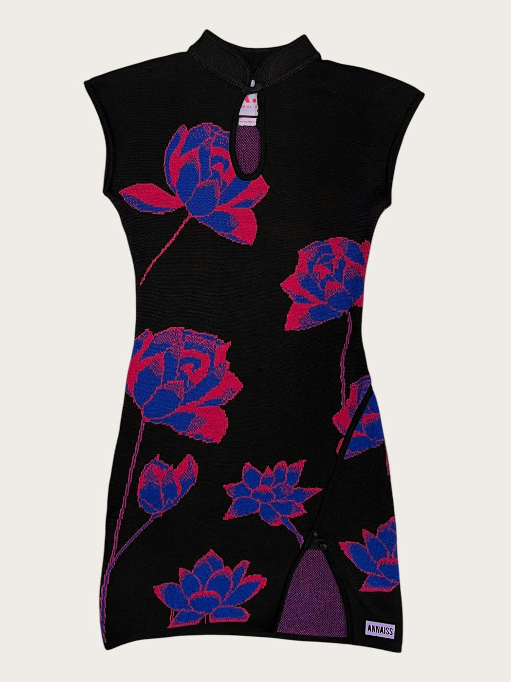 Photo principale du produit Robe mini noire à fleurs  de la marque Annaiss Yucra