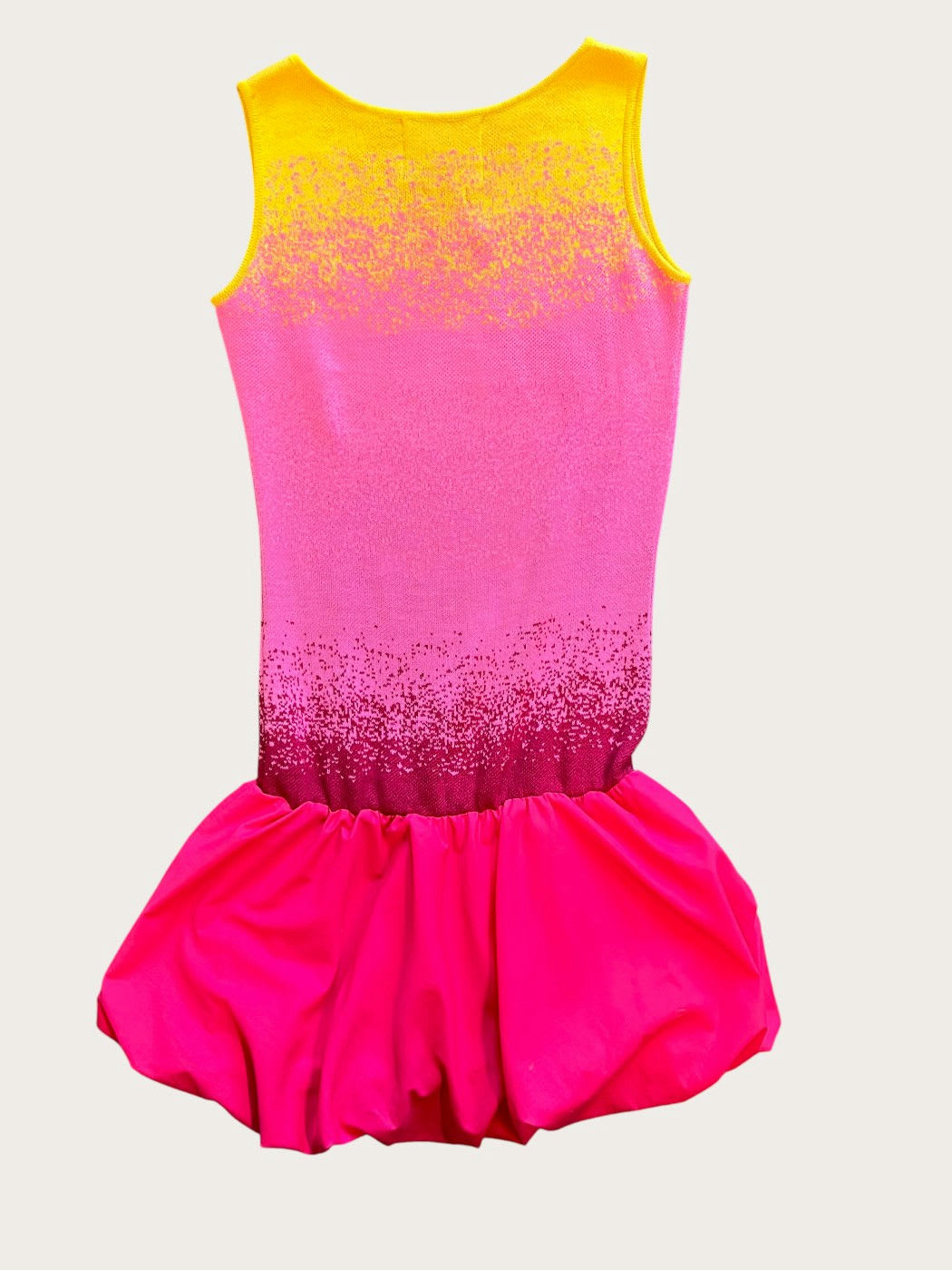 Photo secondaire du produit Robe rose courte bouffante  de la marque Annaiss Yucra