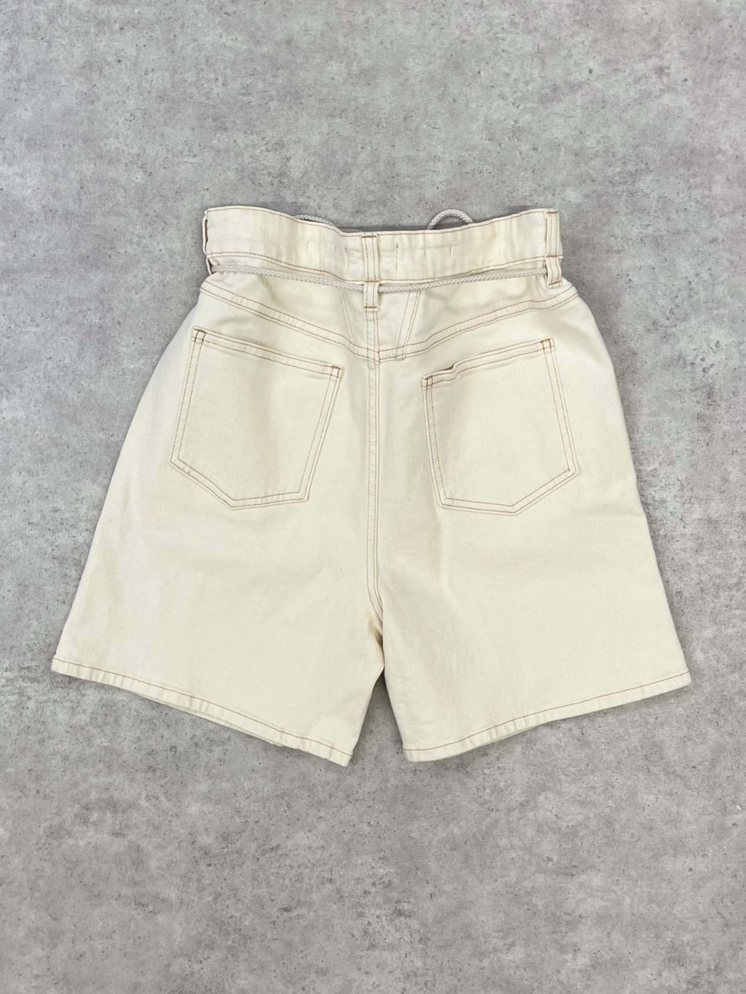 Photo secondaire du produit Short Blanc Closed de la marque Closed