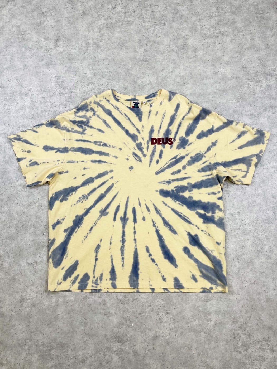 Photo principale du produit Tee-shirt Oversize Deus Ex Machina Tie and Dye  de la marque Deus Ex Machina