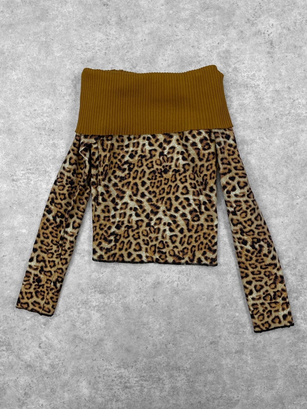 Photo principale du produit Top Leopard de la marque Kaema