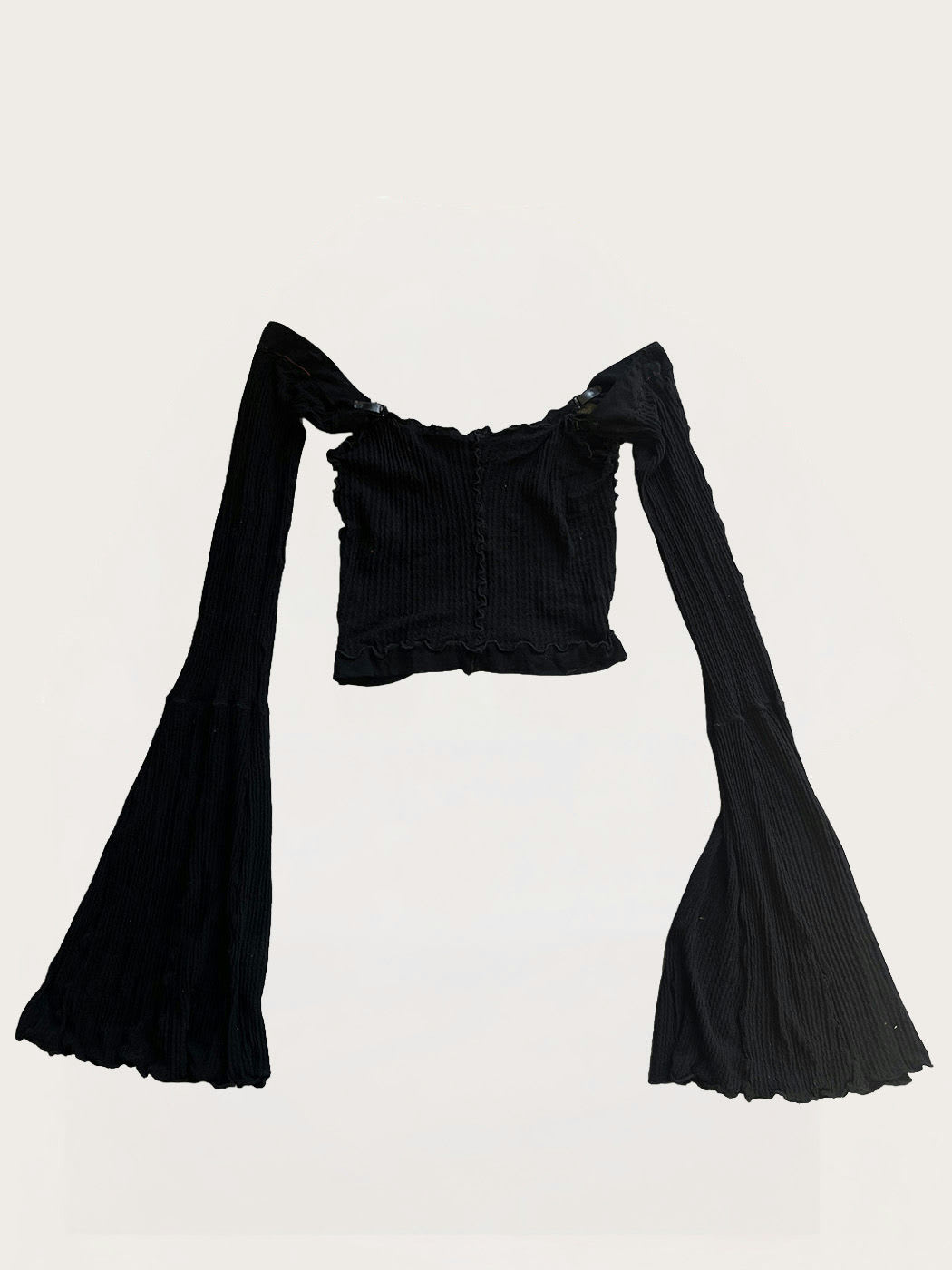 Photo secondaire du produit Top noir à manches longues de la marque Mahaud