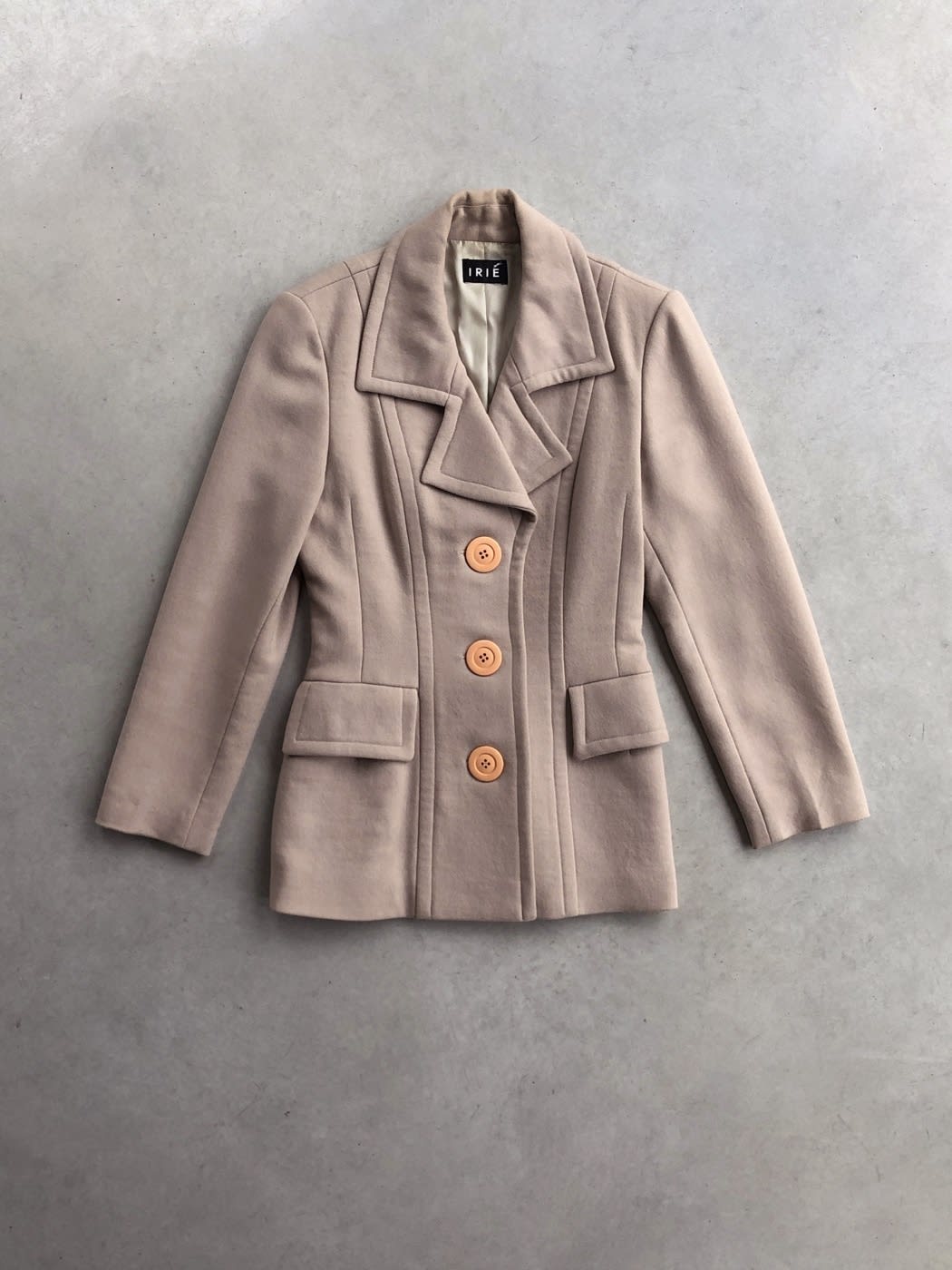 Photo principale du produit Veste Cintrée Irié Vintage Beige à Boutons XL de la marque Irié Vintage