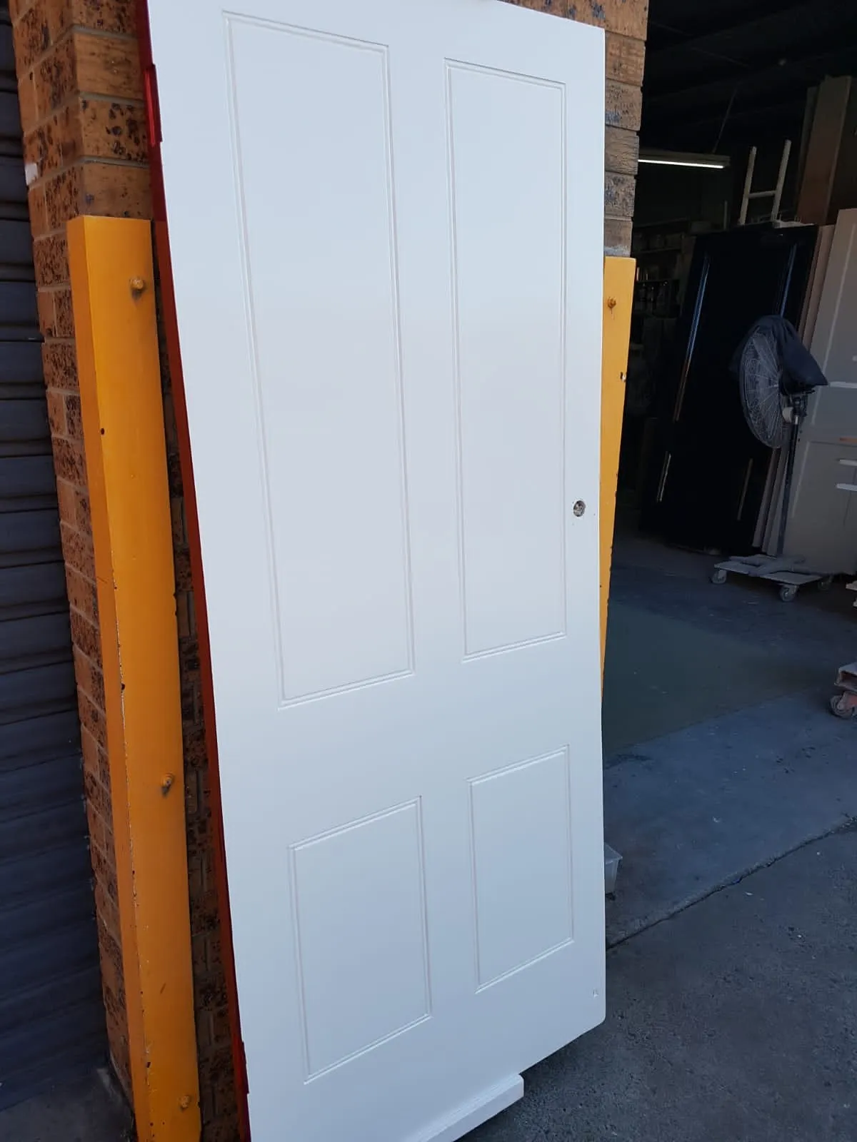 door painting dubai