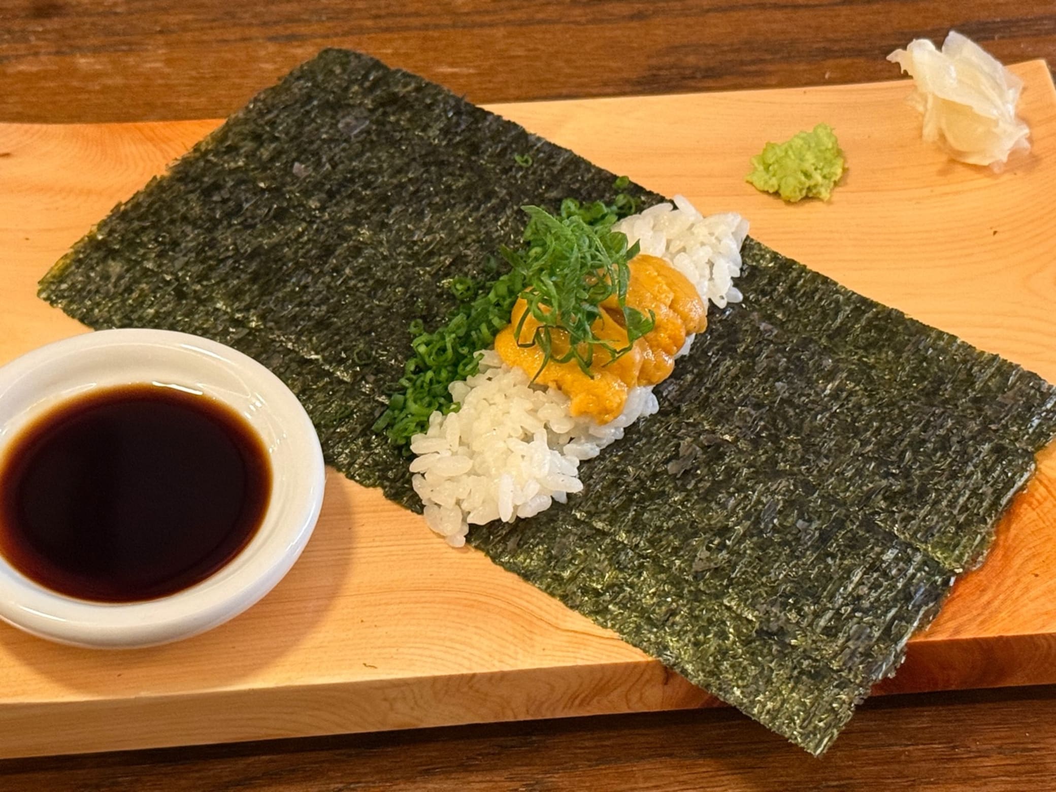 Uni Handroll at MENSHO TOKYO Victoria Cross