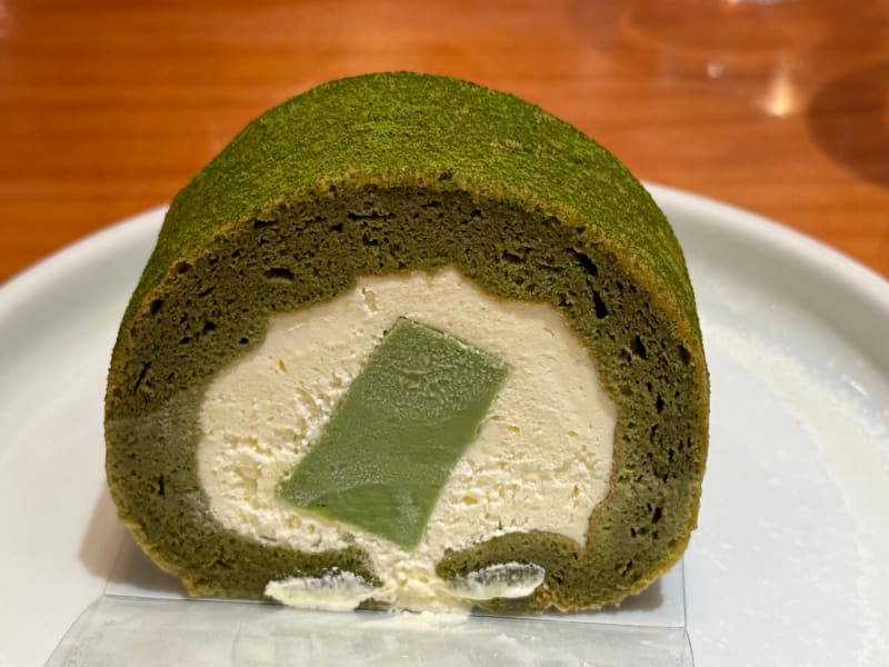 Uji Matcha Cake Roll at Omi Chatswood