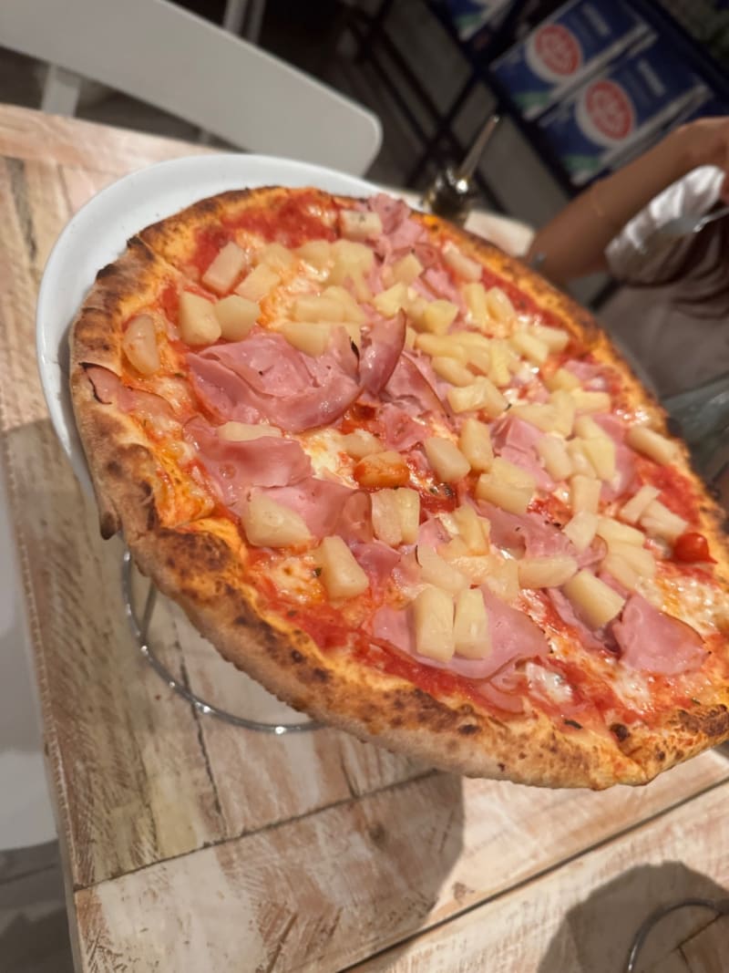 Tropicale at Motza Pizza