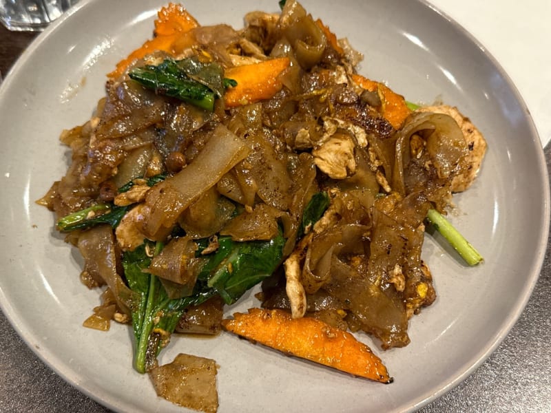 Pad Se-ew at Top Speed Thai Restaurant