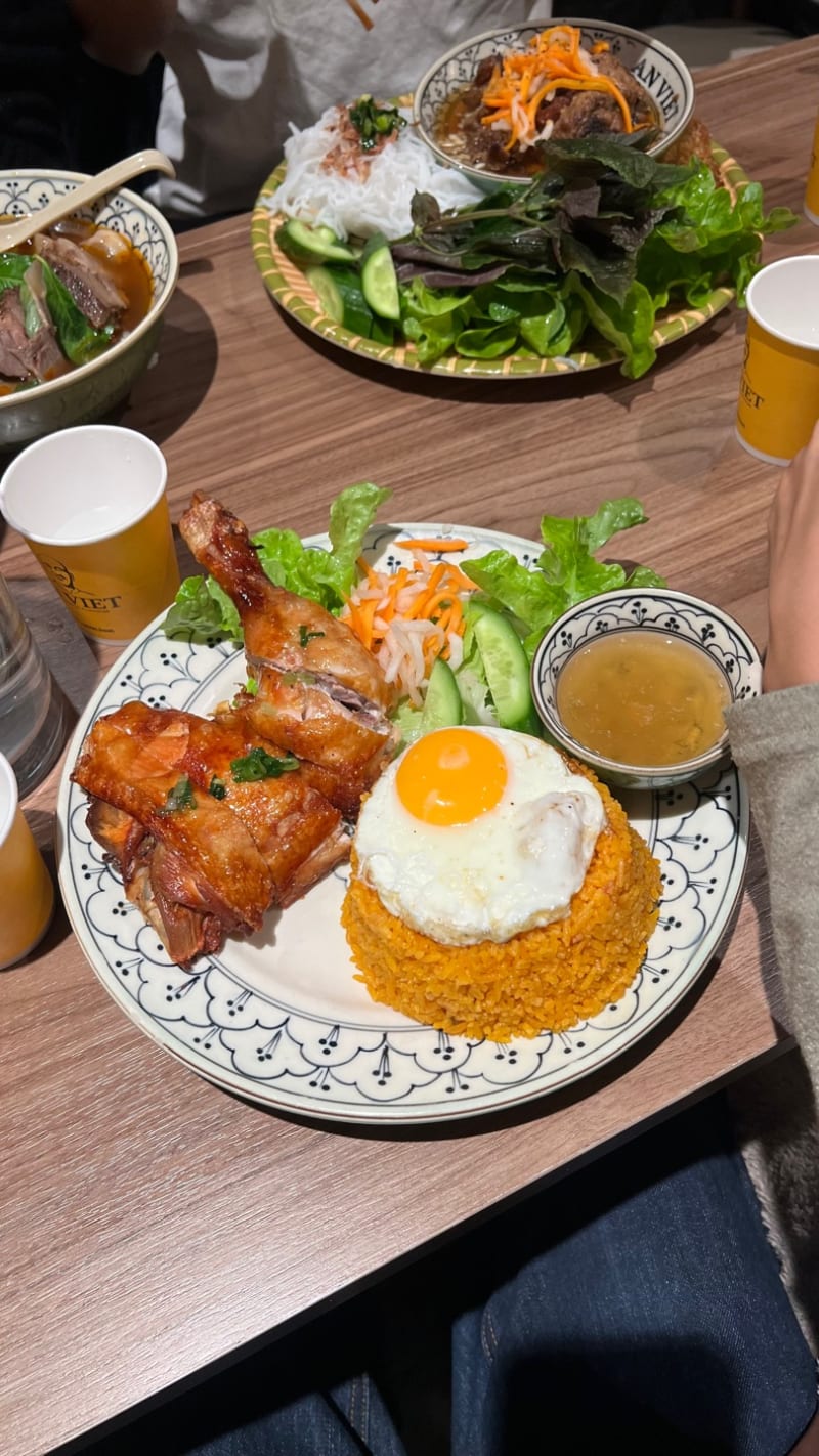 Com Ga Dion at An Viet Chatswood