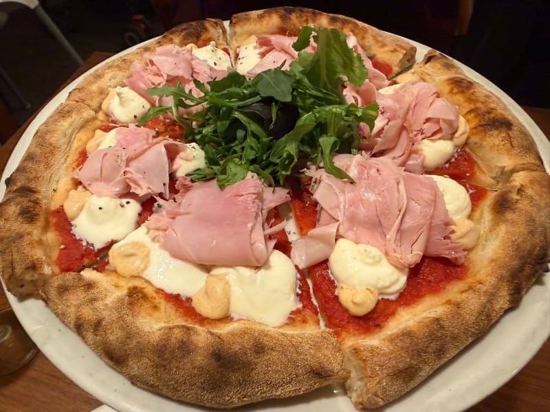 Tomato Base, Mozzarella, Smoked Ham, Paprika Mayo at Al Taglio