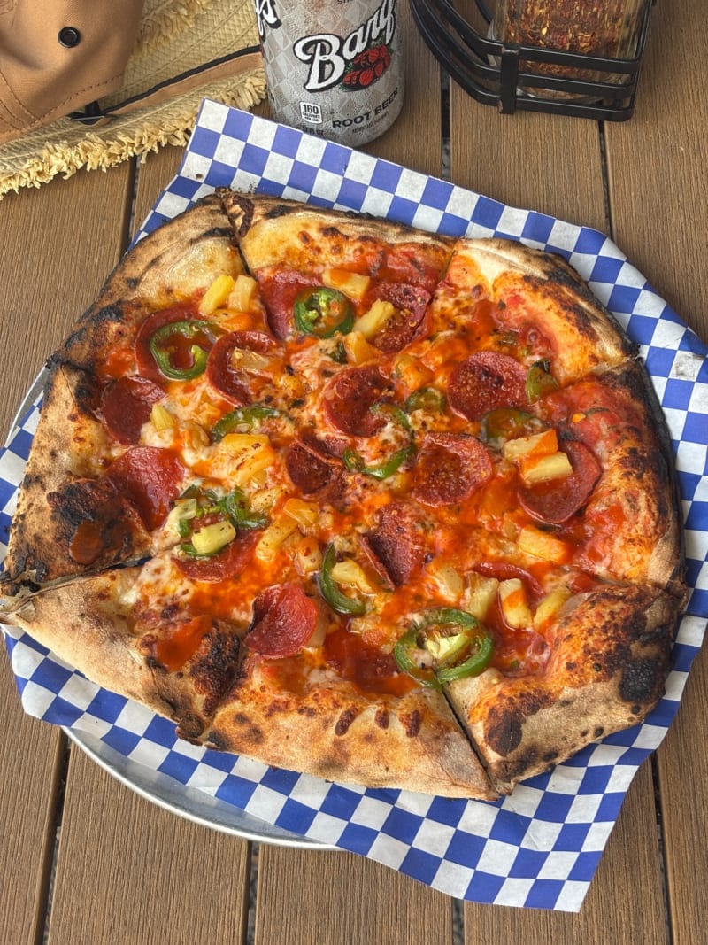 Hot Hawaiian at Jax Wood Fired Pizza - Sharks Cove