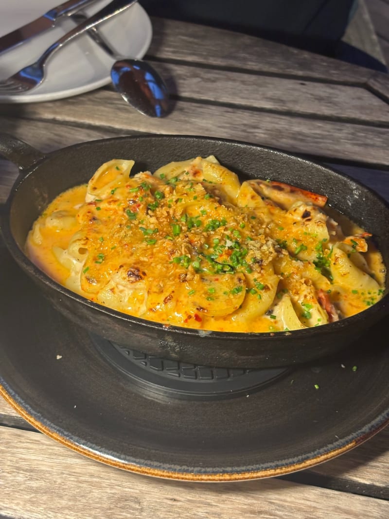 Lobster & Crab Mac and Cheese at Beach House By Roy Yamaguchi