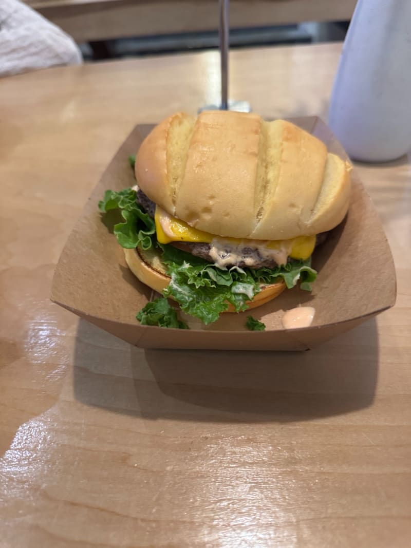 Seth Burger at Seven Brothers - Laie