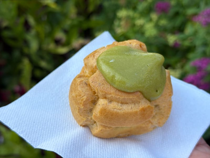Green Tea Puff at Liliha Bakery Waikiki