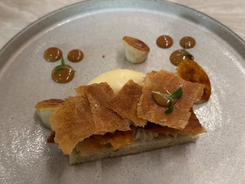 Banana Lumpia at Senia
