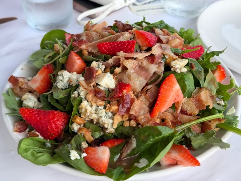 Arugula Strawberry Salad at Kai Eats + Drinks