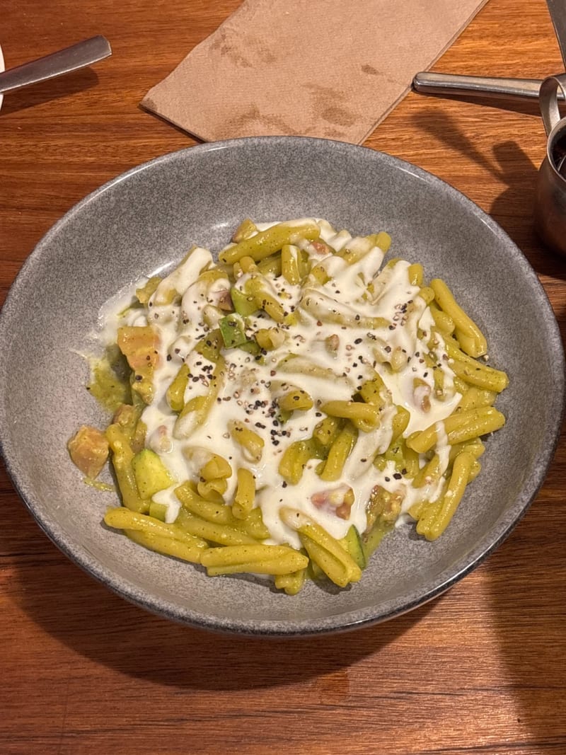 Caserecce, Zucchine, Pancetta, Saffron, Asiago at Al Taglio