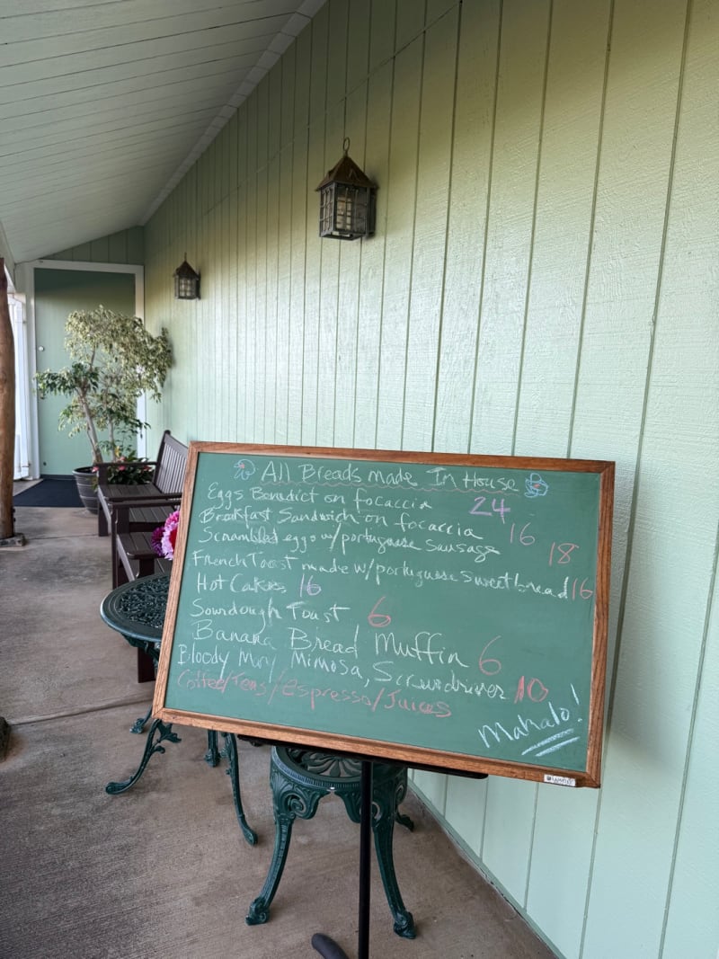 Photo of Kula Sandalwoods Inn & Cafe