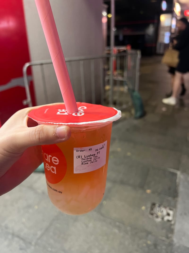 Lychee Fruit Tea at Sharetea Chinatown
