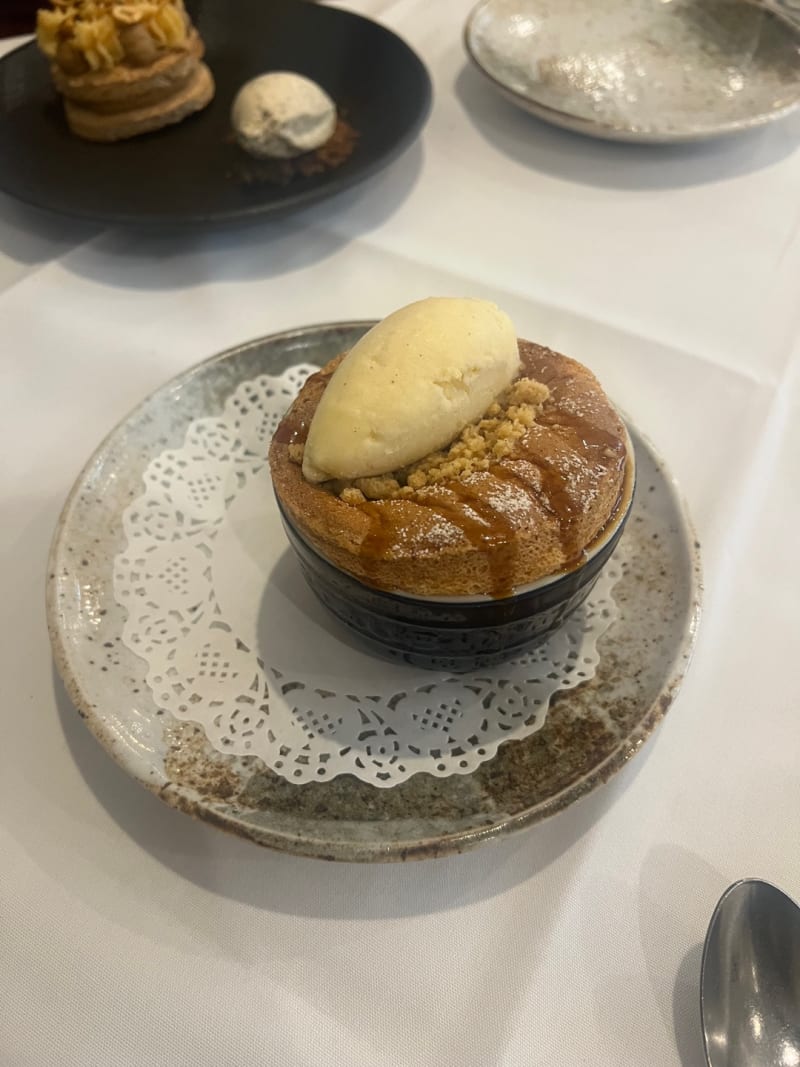 Le Soufflé Des Soeurs Tatin at Fleur De Mizu