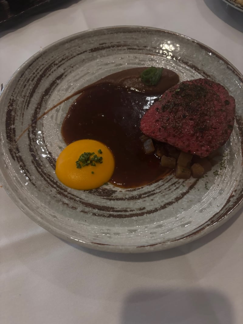 Le Boeuf À La Braise at Fleur De Mizu