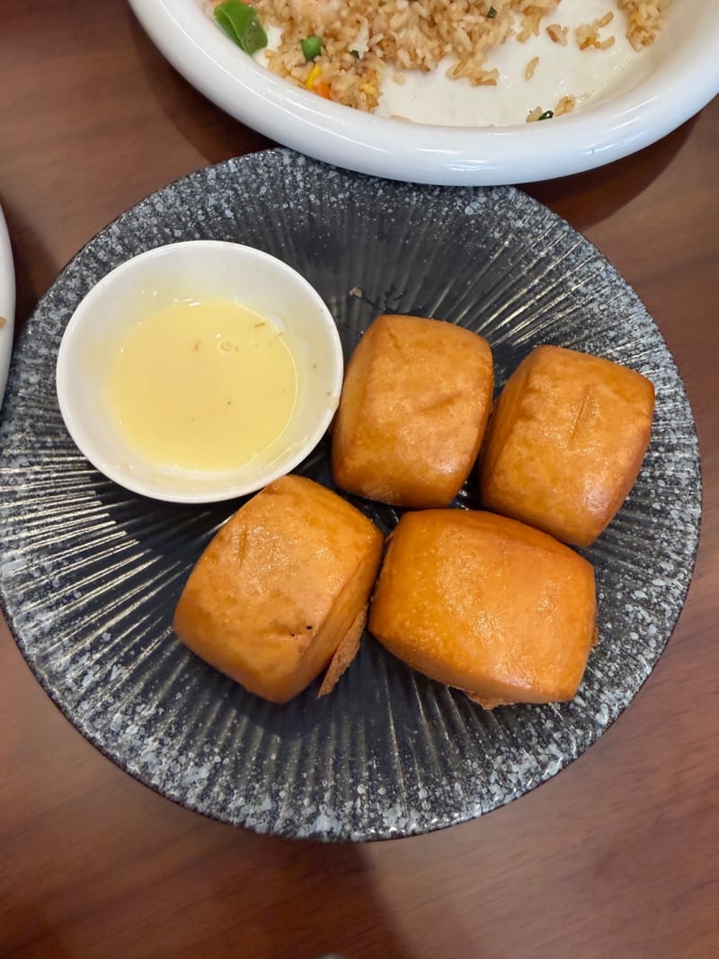 Fried Bao Bun and Condensed Milk at Fuma Kitchen 福马餐厅