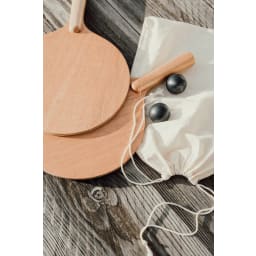6. Strandtennisset och bocciaspel