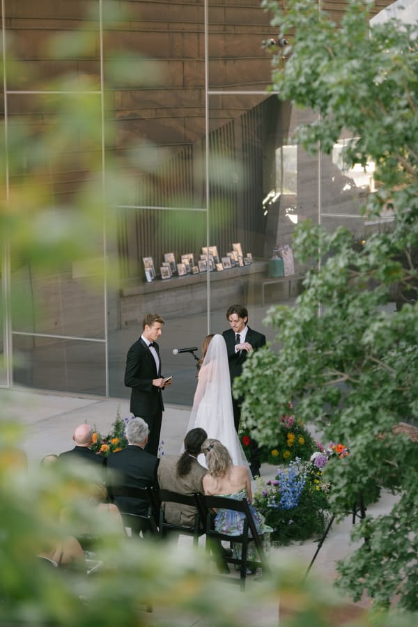 A romantic Summer Wedding at the Natural History Museum of Utah, photo 16
