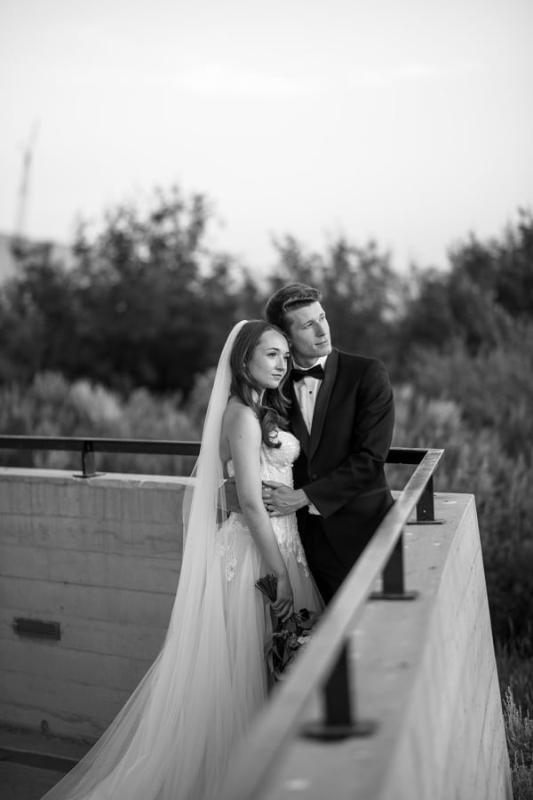 A romantic Summer Wedding at the Natural History Museum of Utah, photo 34