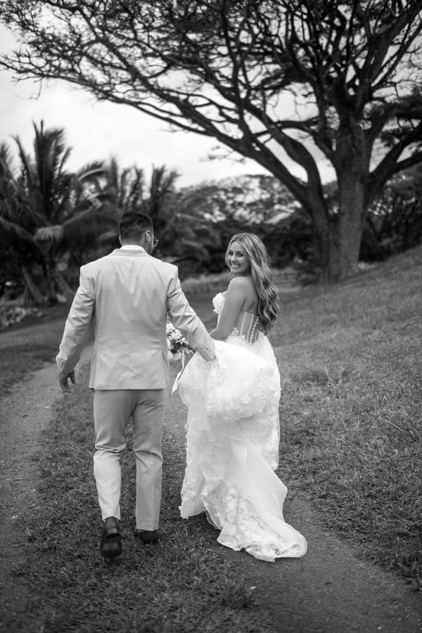 What We've Learned After Capturing Over 100 Weddings at Paliku Gardens Kualoa Ranch, photo 19