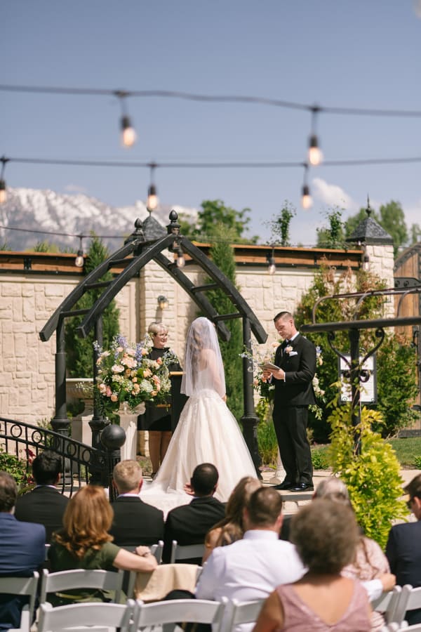 Dreaming of an Elegant Wedding at Wadley Farms in Utah, photo 36