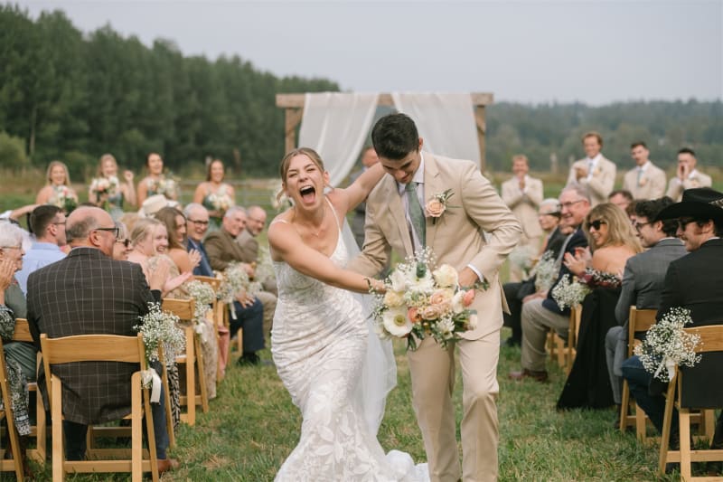 Destination wedding photography by Palms & Lace Photo
