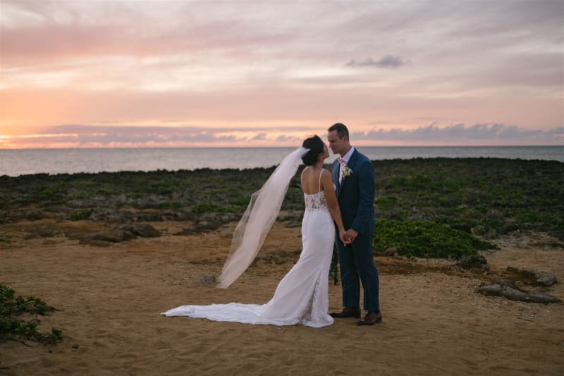 Hawaii wedding photography by Palms & Lace Photo