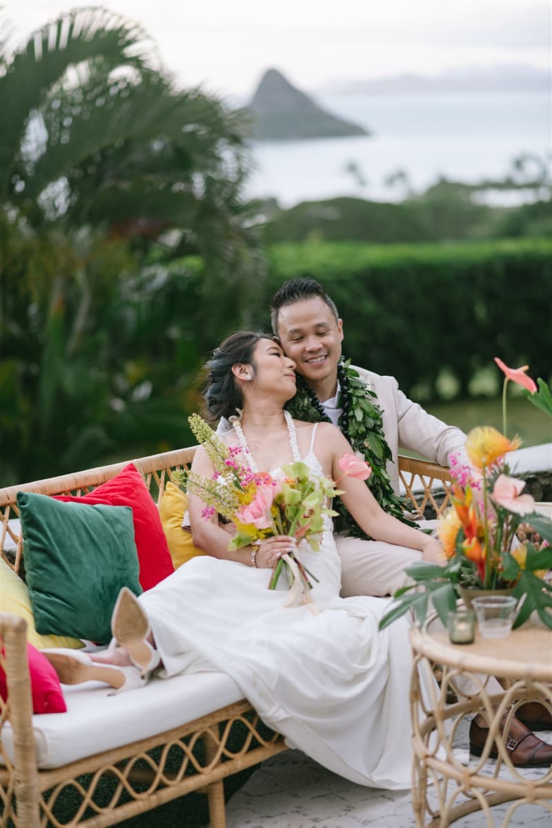 Hawaii wedding photography by Palms & Lace Photo