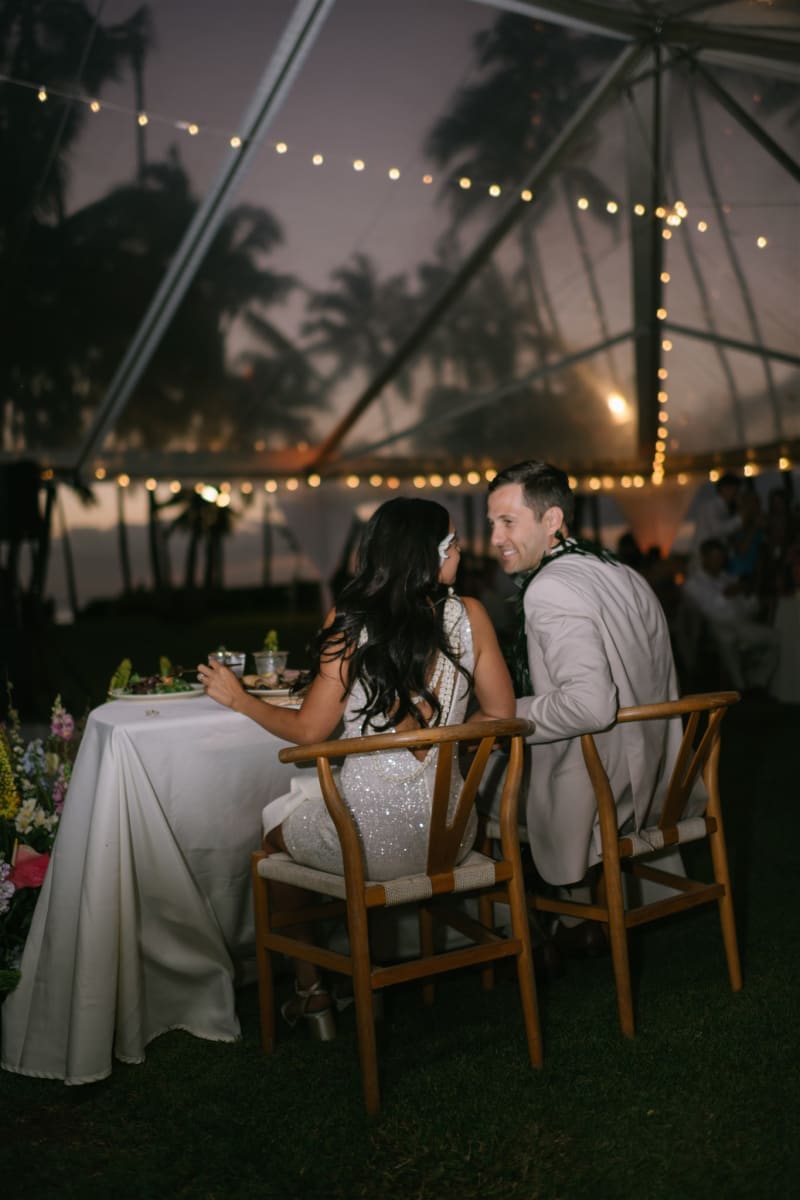 Hawaii wedding photography by Palms & Lace Photo